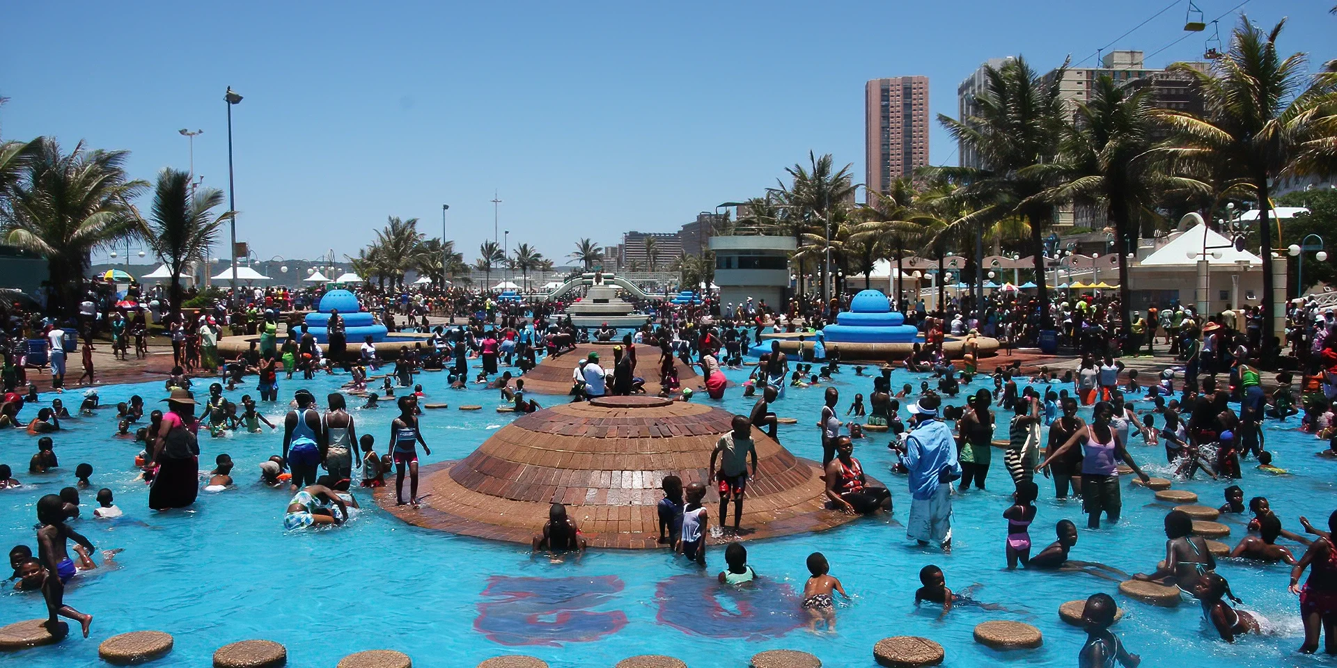 Nicos Tsemanis_Travel Books Nicos Tsemanis_Travel Books